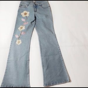 Cache embroidered jeans